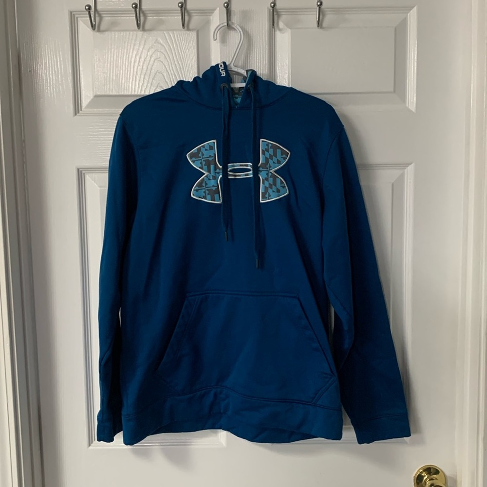 Awesome Under Armour Sweatshirt….Great Condition and Awesome Color
